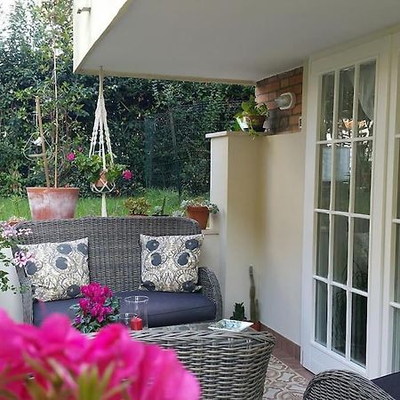 Cristina'S Flat Riccione Apartment Екстериор снимка